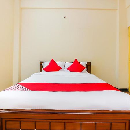 Hotel O Sai Residency Near Sr Nagar Metro Station Hyderabad Eksteriør billede