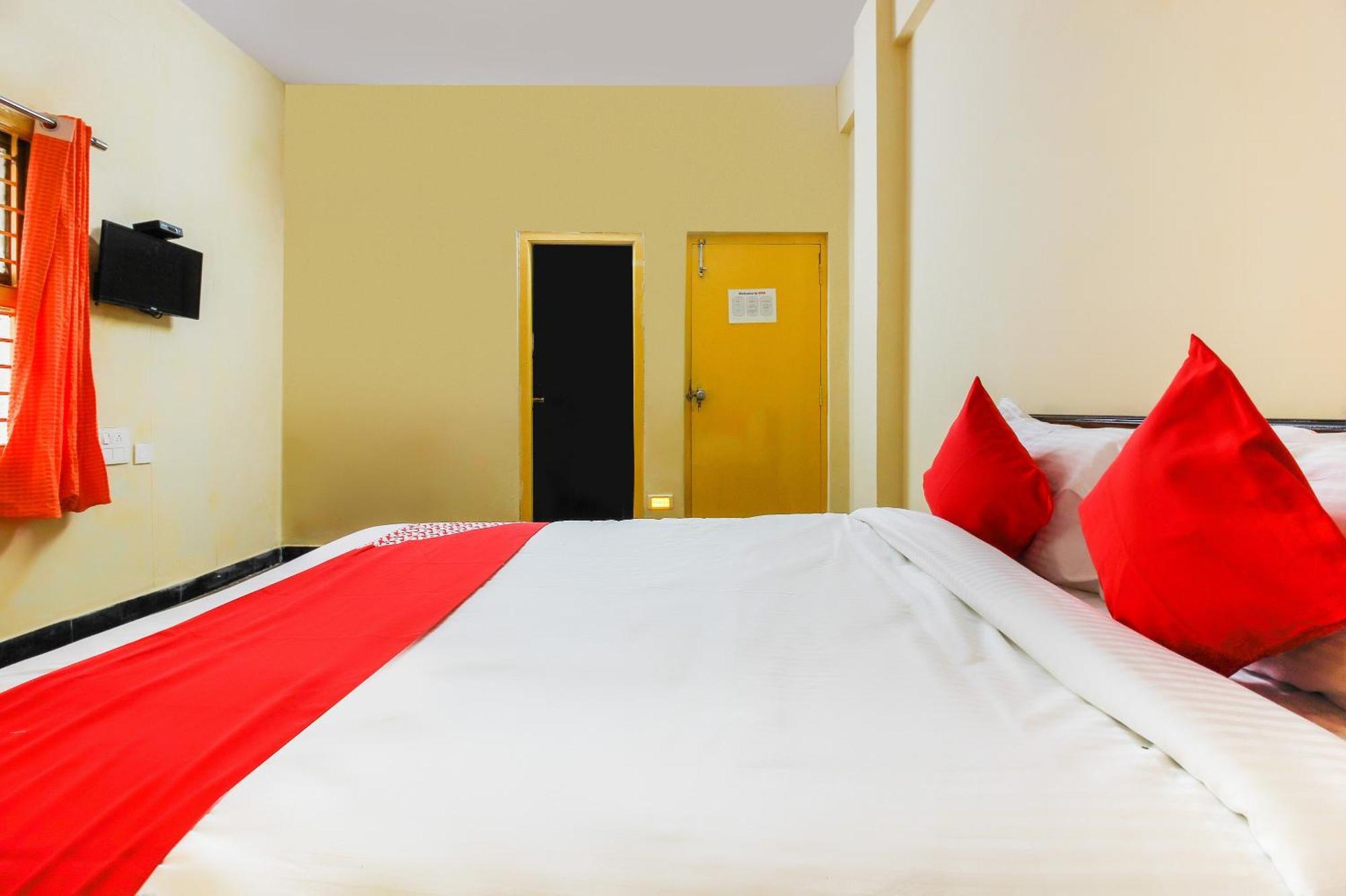 Hotel O Sai Residency Near Sr Nagar Metro Station Hyderabad Eksteriør billede
