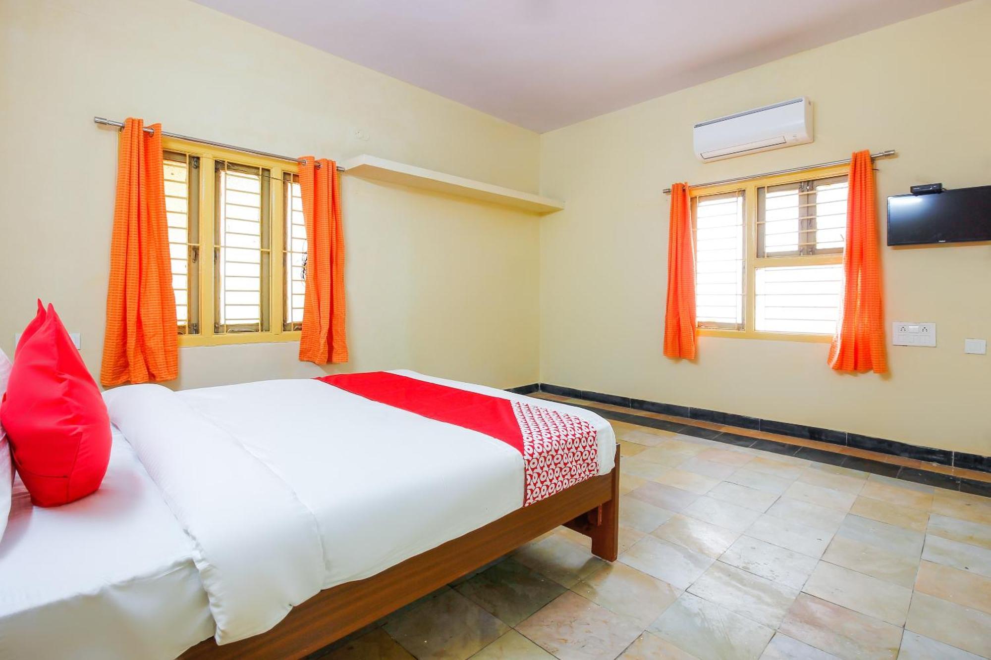 Hotel O Sai Residency Near Sr Nagar Metro Station Hyderabad Eksteriør billede