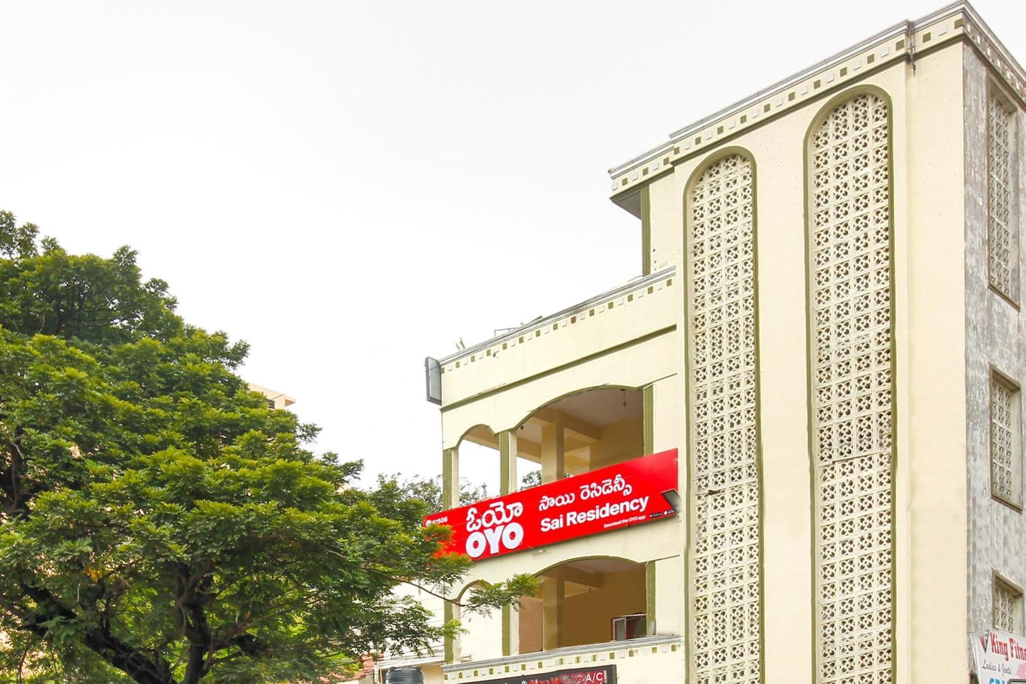 Hotel O Sai Residency Near Sr Nagar Metro Station Hyderabad Eksteriør billede